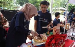 Mahasiswa dan UMKM Kuningan Gelar Saung Rahayat 2024