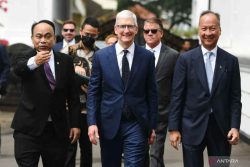 Pakar Dorong Apple Bangun Pabrik di RI untuk Pacu Serapan Tenaga Kerja