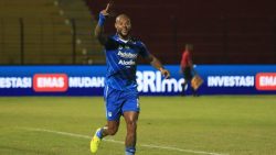David da Silva Lakukan Hattrick, Persib Bandung Taklukkan Persebaya Surabaya 3-1