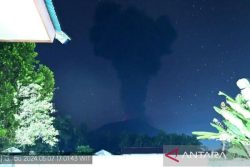 Gunung Ibu di Maluku Utara Erupsi, Masyarakat Diimbauan untuk Waspada