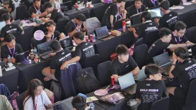 130 Pengembang Aplikasi Marathon Lakukan Coding Selama 48 Jam
