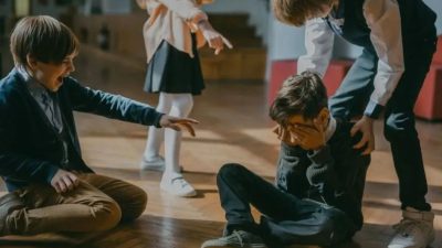 Ini yang Harus Dilakukan Orangtua Jika Anak Terlibat Sebagai Pelaku Perundungan