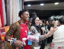 IShowSpeed Menghebohkan Pasar Baru, Jakarta Pusat