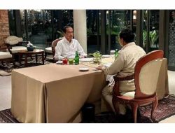 Presiden Jokowi Makan Malam dengan Presiden Terpilih Prabowo Subianto di GBK