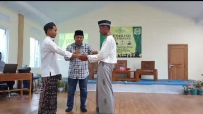 Konsentrasi, Salahsatu Kunci Bisa Baca Puisi