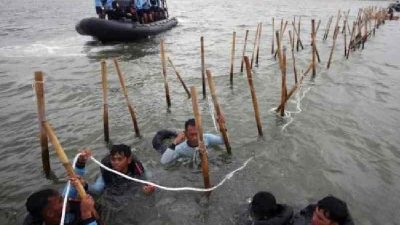 Polri Tahan Empat Tersangka Dugaan Pemalsuan Sertifikat di Kasus Pagar Laut Tangerang