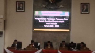 Ketua DPRD Subang Umumkan Penetapan Pasangan Bupati dan Wakil Bupati Terpilih
