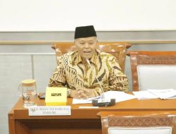 Hidayat Nur Wahid Dorong Pembatasan Akses Internet bagi Anak