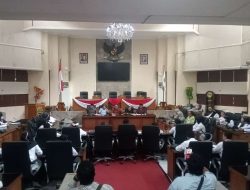 Ratusan Tenaga Honorer di Subang Gelar Aksi Demo Menentang Penundaan Pengangkatan