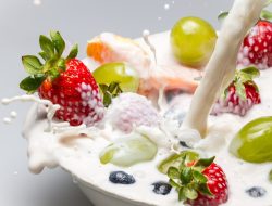 Sehat dan Lezat, Sinergi Buah dan Susu untuk Jantung dan Pencernaan