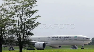Pesawat Saudia Airlines Bawa 442 Jamaah Haji Mendarat Darurat di Kualanamu akibat Ancaman Bom
