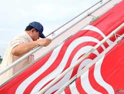 Presiden Prabowo Kunjungi Kalimantan Barat, Panen Raya Jagung dan Lepas Ekspor Perdana ke Malaysia