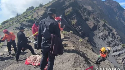 Wisatawan Brazil Jatuh di Rinjani, Tim SAR Temukan Lokasi dan Percepat Evakuasi