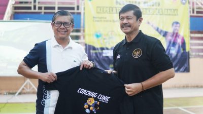 Wabup Subang Buka Coaching Clinic Sepak Bola Anak, Tekankan Pembinaan Karakter Sejak Dini