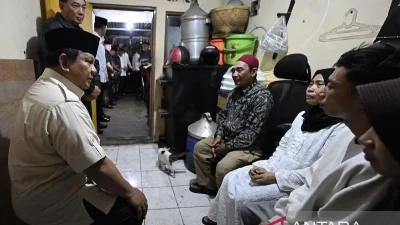 Presiden Prabowo Melayat Rumah Duka Affan Kurniawan yang Jadi Korban Insiden Unjuk Rasa