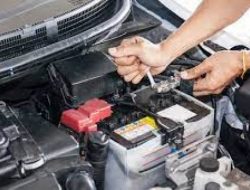 3 Tips Merawat Aki Mobil agar Awet dan Performa Kendaraan Tetap Prima