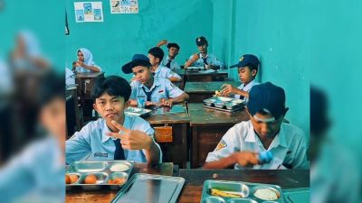 Ratusan Siswa SMPN 2 Dawuan Terima Manfaat Program Makanan Bergizi Gratis