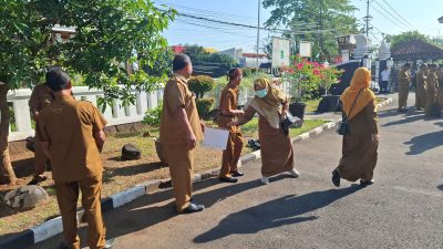 Kadisdik: Silahkan Kritik Saya